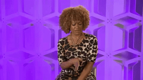 Clutch Pearls GIF - Clutch Pearls Pretends To Be Shocked - Discover & Share  GIFs