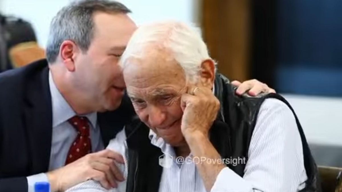 HOT MIC: “I’ll F***ing Kill You…” Les Wexner’s Attorney Caught Threatening Wexner