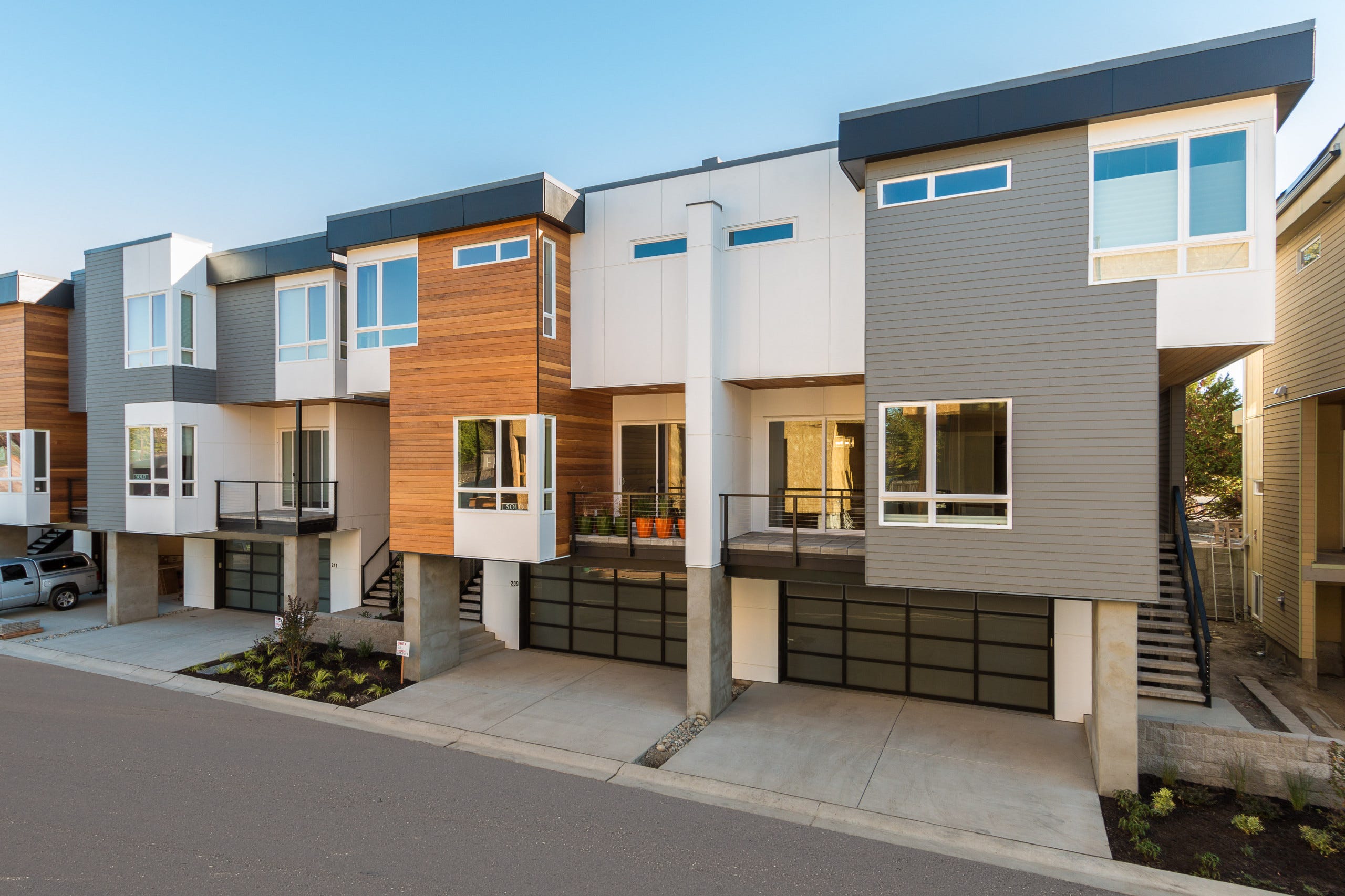 Townhouse Design - Photos & Ideas | Houzz