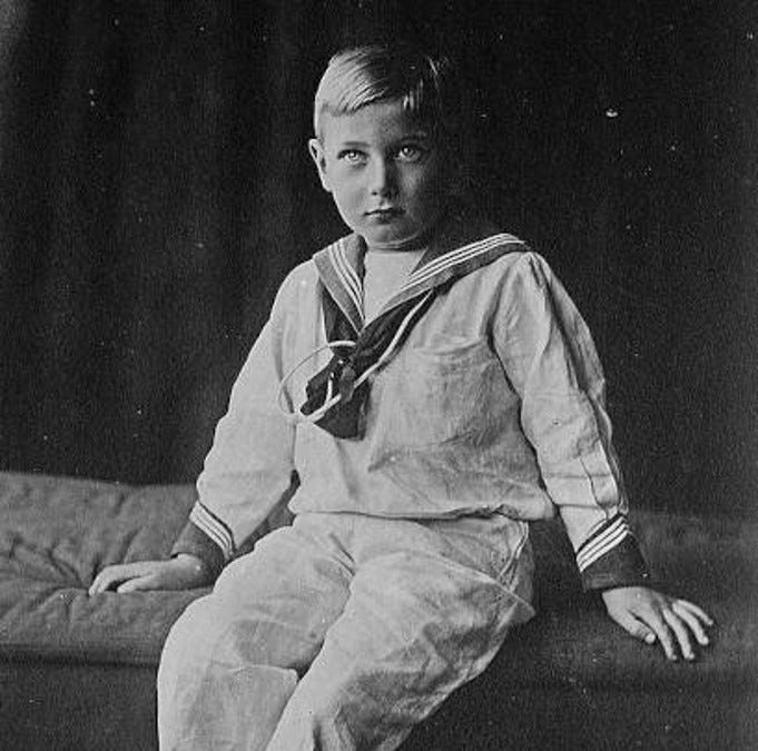 The Ghost of Wood Farm: The Royal Secret of the Lost Prince