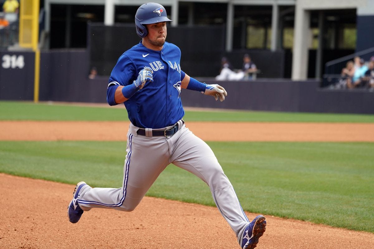 &nbsp;Toronto Blue Jays shortstop Joe Panik (2) runs to third base on a triple