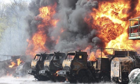 Vehicles on fire at an oil depot after missiles struck the facility in Russian-held Makiivka. Vehicles on fire at an oil depot after missiles struck the facility in Russian-held Makiivka.