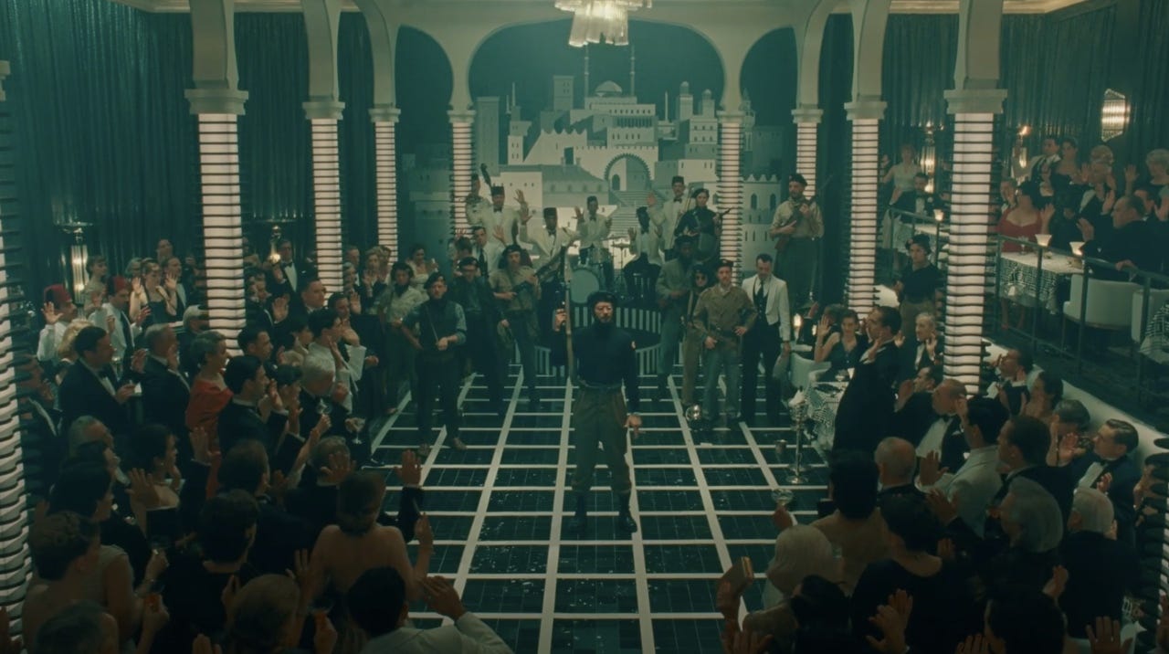 The Phoenician Scheme Trailer Brings Wes Anderson Back to the Action Genre  | Den of Geek