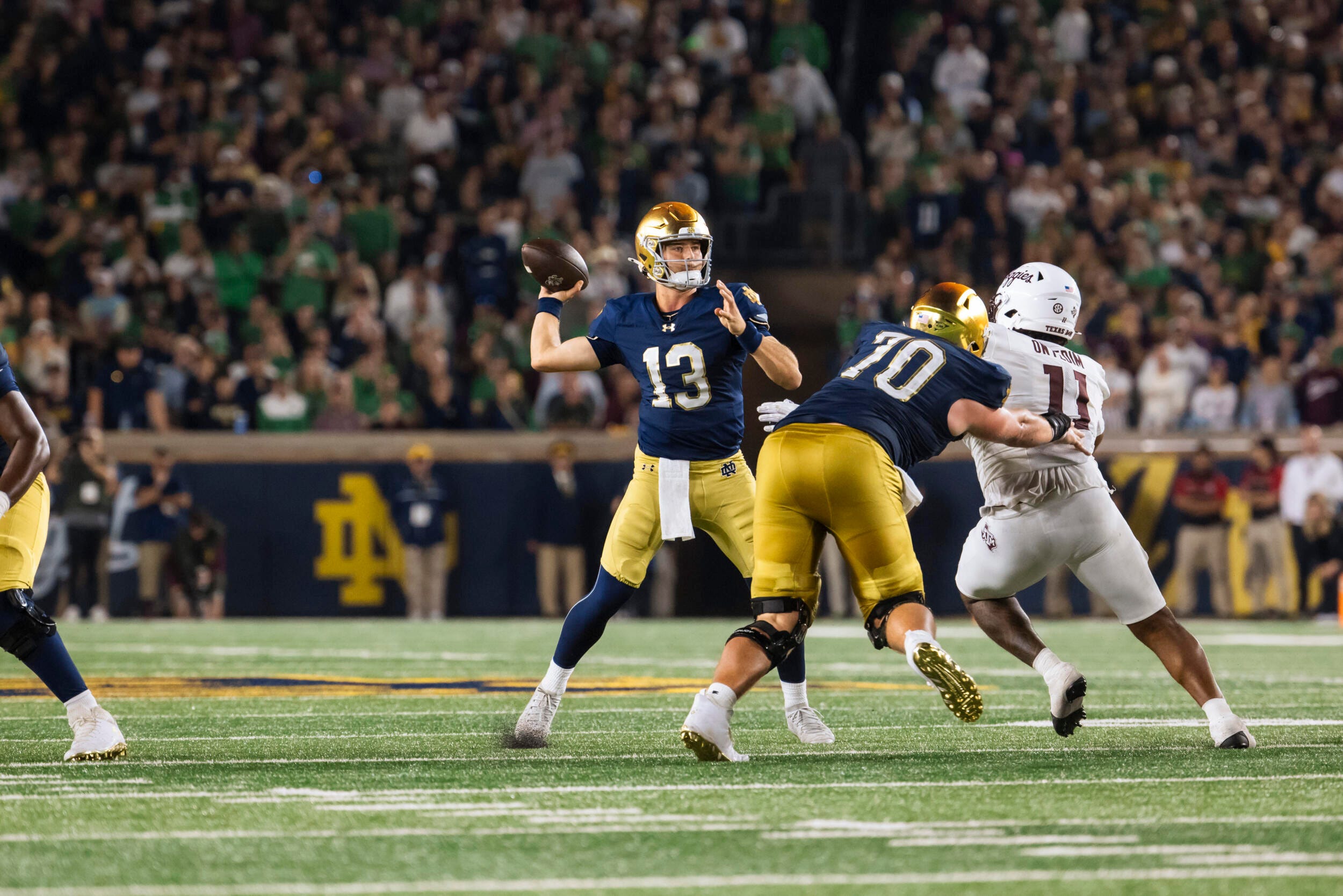 College Football QB Depth Charts & Injuries 4/15/2026