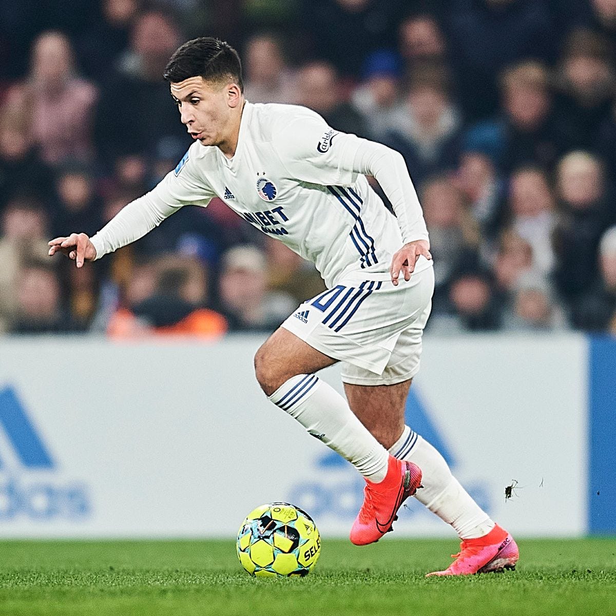 Who is Roony Bardghji? The Swedish Wayne Rooney linked with surprise Chelsea transfer - football.london Who is Roony Bardghji? The Swedish Wayne Rooney linked with surprise Chelsea transfer - football.london
