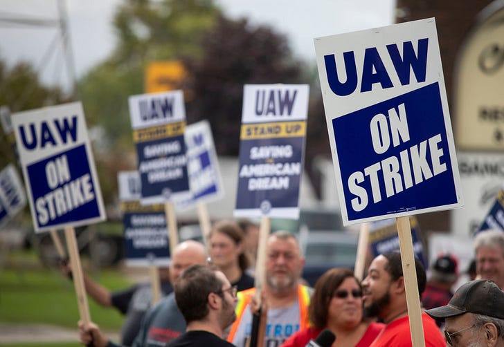United Auto Workers members strike the General Motors Lansing Delta Assembly Plant on September 29, 2023 in Lansing, Michigan. (Photo by Bill Pugliano/Getty Images)