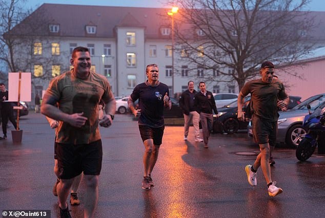 Internet goes wild for hulking Special Forces agent spotted with Pete  Hegseth on early morning run | Daily Mail Online