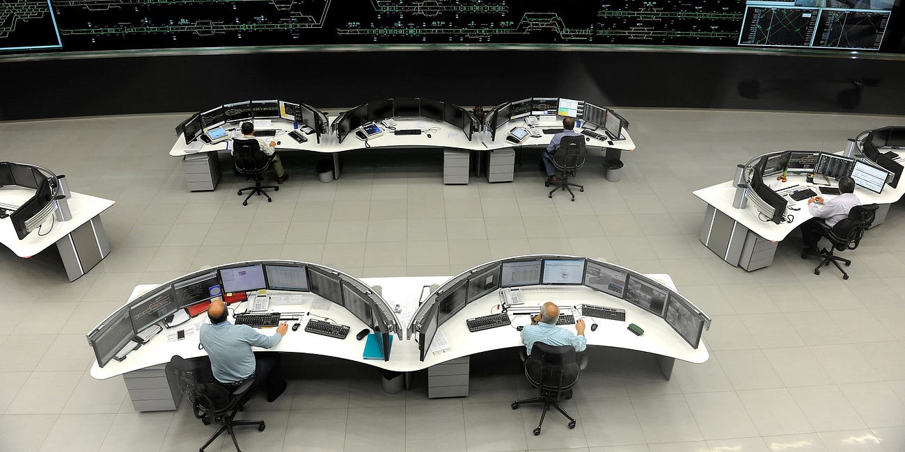 Indra consolidará su papel como socio tecnológico de Adif al mantener la tecnología de gestión de tráfico ferroviario de alta velocidad durante cuatro años más