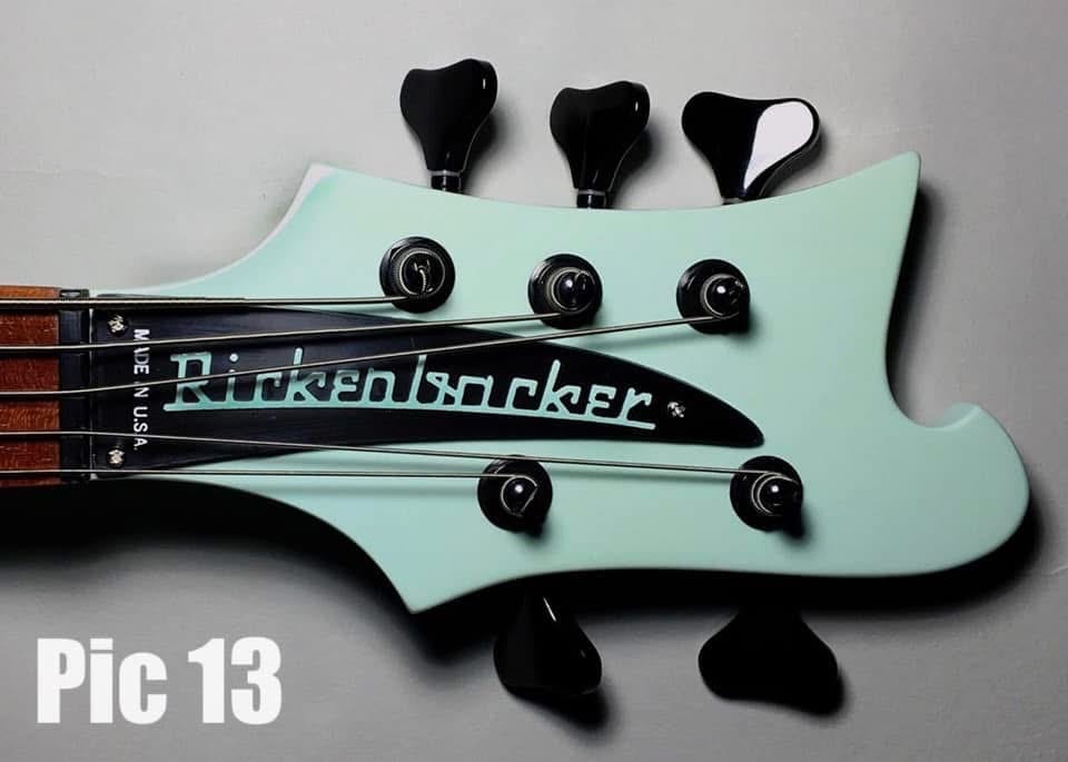 Rickenbackerタイププレート Special Truss Rod Covers - by Andy White - Rickenbacker 101