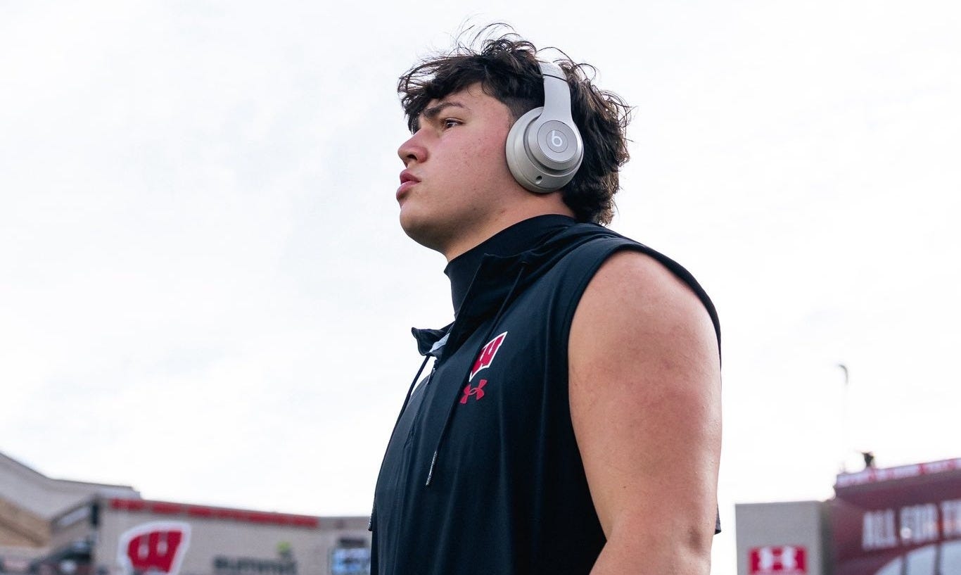 ImageWisconsin Badgers linebacker Mason Posa ImageWisconsin Badgers linebacker Mason Posa