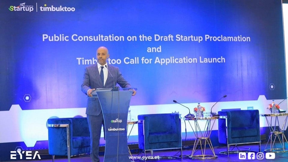 Potrebbe essere un'immagine raffigurante 3 persone, redazione, pedana e il seguente testo "Startup timbuktoo Public Consultation on the Draft Startup Proclamation and Timb Timbötoo too Call for Application Launch 市に券 starup timbulctoo timbul too ΞΑ www.eyea.et in f" Potrebbe essere un'immagine raffigurante 3 persone, redazione, pedana e il seguente testo "Startup timbuktoo Public Consultation on the Draft Startup Proclamation and Timb Timbötoo too Call for Application Launch 市に券 starup timbulctoo timbul too ΞΑ www.eyea.et in f"