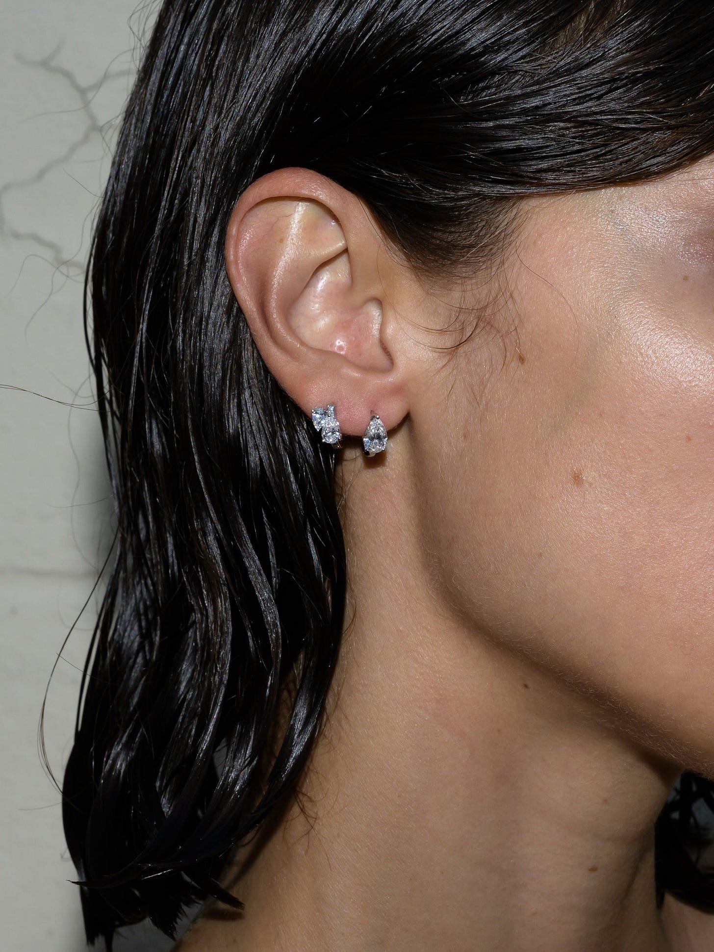 14K PEAR-CUT HUGGIE EARRING IN LAB DIAMOND