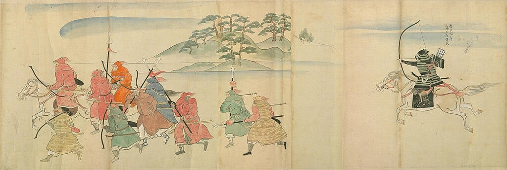 Mitsui Sukenaga drawing a bow on horseback as he chases after the Mongol army.