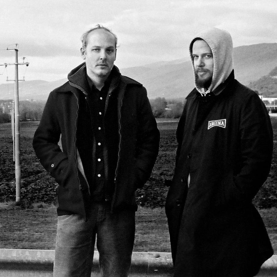 No photo description available.