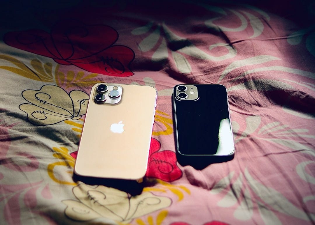 black iphone 7 on white and black iphone case black iphone 7 on white and black iphone case