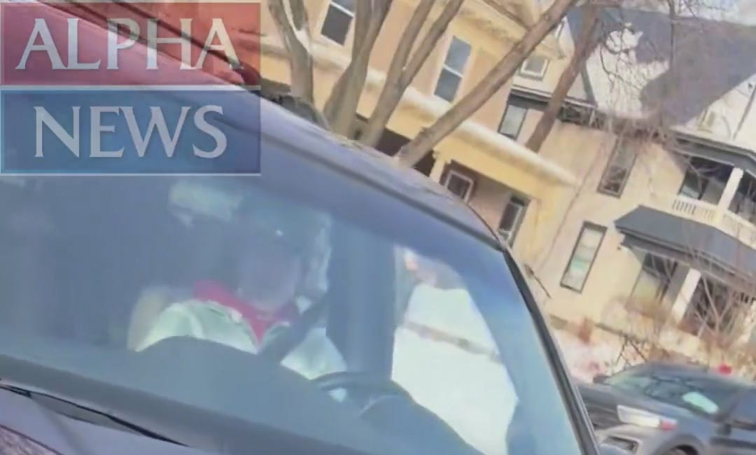 🚨 (NEW VIDEO) The Shooter of Renee Nicole Good called her a "fucking bitch" after shooting her in the face 3 times.