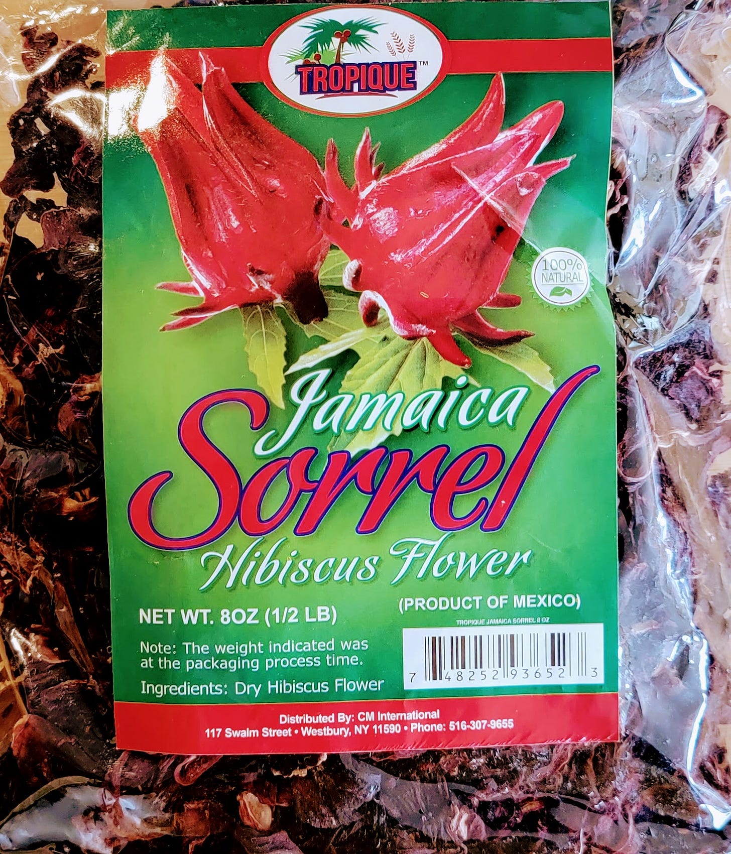 Two images of dried sorrel