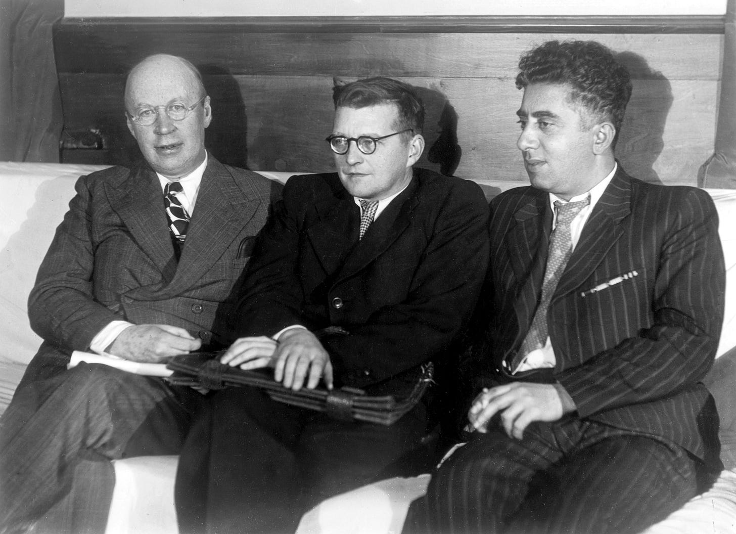Prokofiev, Chostakovitch, Katchaturian, compositeurs soviétiques, dans les années 1940