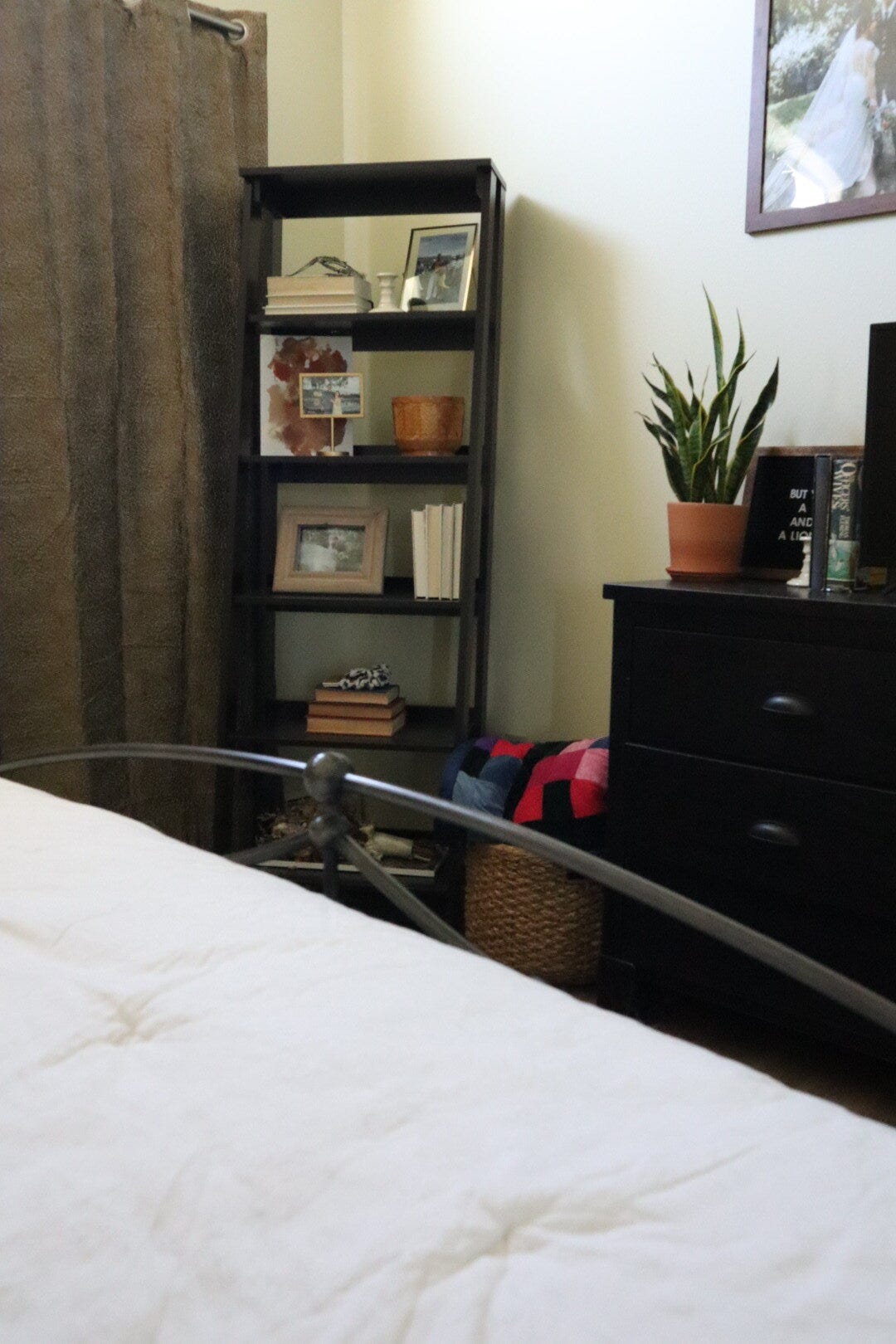 Master Bedroom Update - Fort Wainwright Military Housing Master Bedroom Update - Fort Wainwright Military Housing