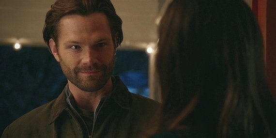 Walker nervously at Geri's front door Nudge. Walker nervously at Geri's front door Nudge.