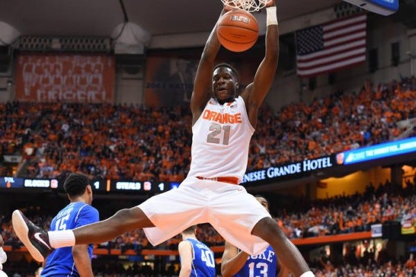 syracuse orange beats lousville cardinals basketball 2015 images syracuse orange beats lousville cardinals basketball 2015 images