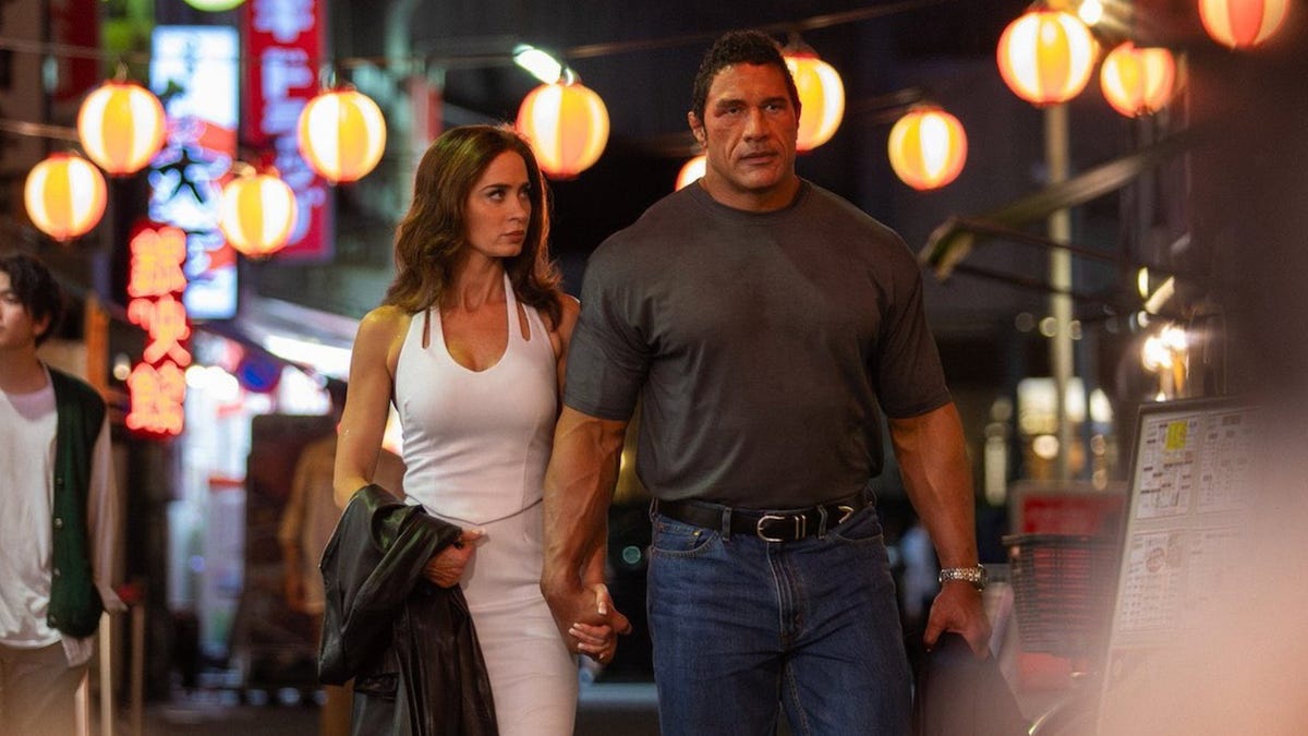 The Smashing Machine' Review: A Colossal Performance by Dwayne Johnson  Rises Above Tame Storytelling | Venice 2025