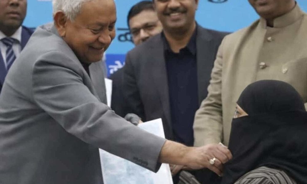 What if he touched elsewhere?' Days after Nitish Kumar pulled down doctor's hijab, UP minister makes lewd comment | Free Press Kashmir What if he touched elsewhere?' Days after Nitish Kumar pulled down doctor's hijab, UP minister makes lewd comment | Free Press Kashmir