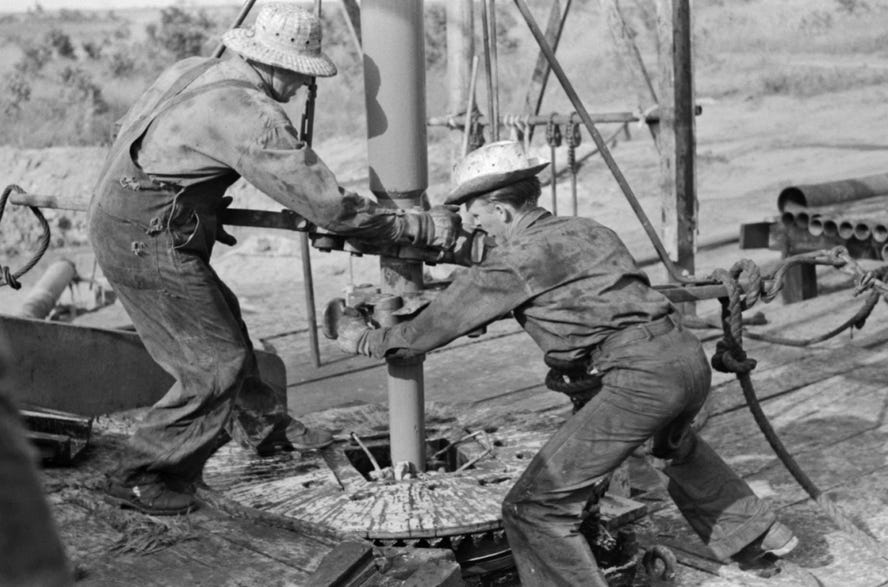 USA; World Champions at Climate Hypocrisy & World Champions of Global Oil Production – US Banks Pull the Plug on Climate Activism – Climate and Energy Facts; Who Needs Them? - [01-21-25]