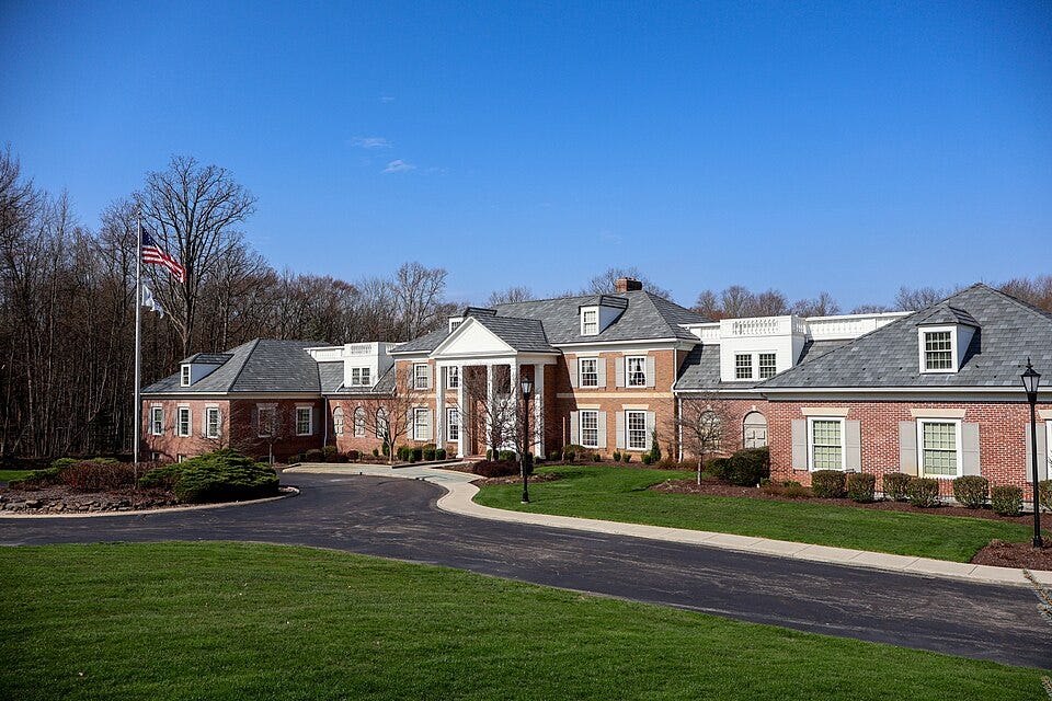 File:RPM International Headquarters in Medina Ohio.jpg