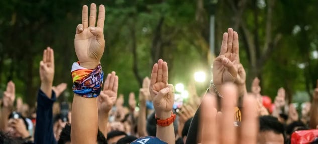 Three-fingered salute Three-fingered salute