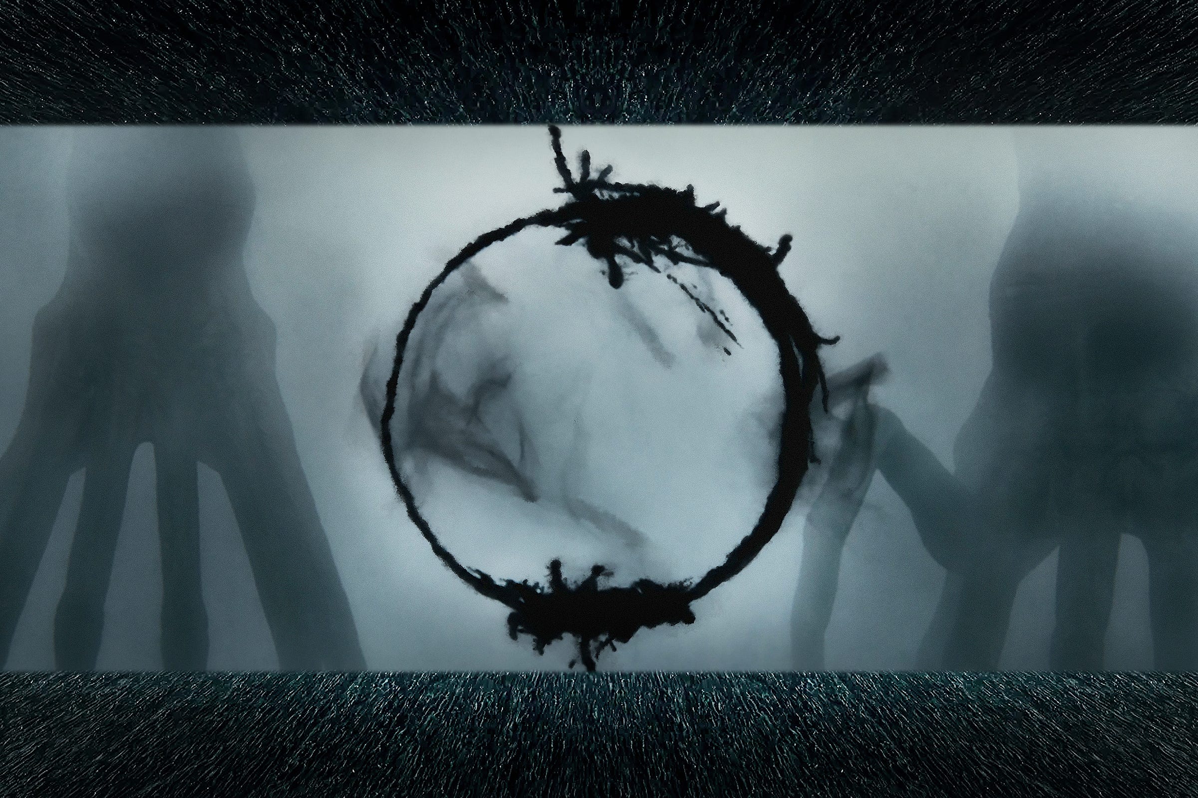 A circular, ink-like Heptapod logogram suspended in pale mist, the silhouettes of two seven-limbed Heptapods visible on either side behind the glass.