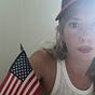Emma Collins's avatar