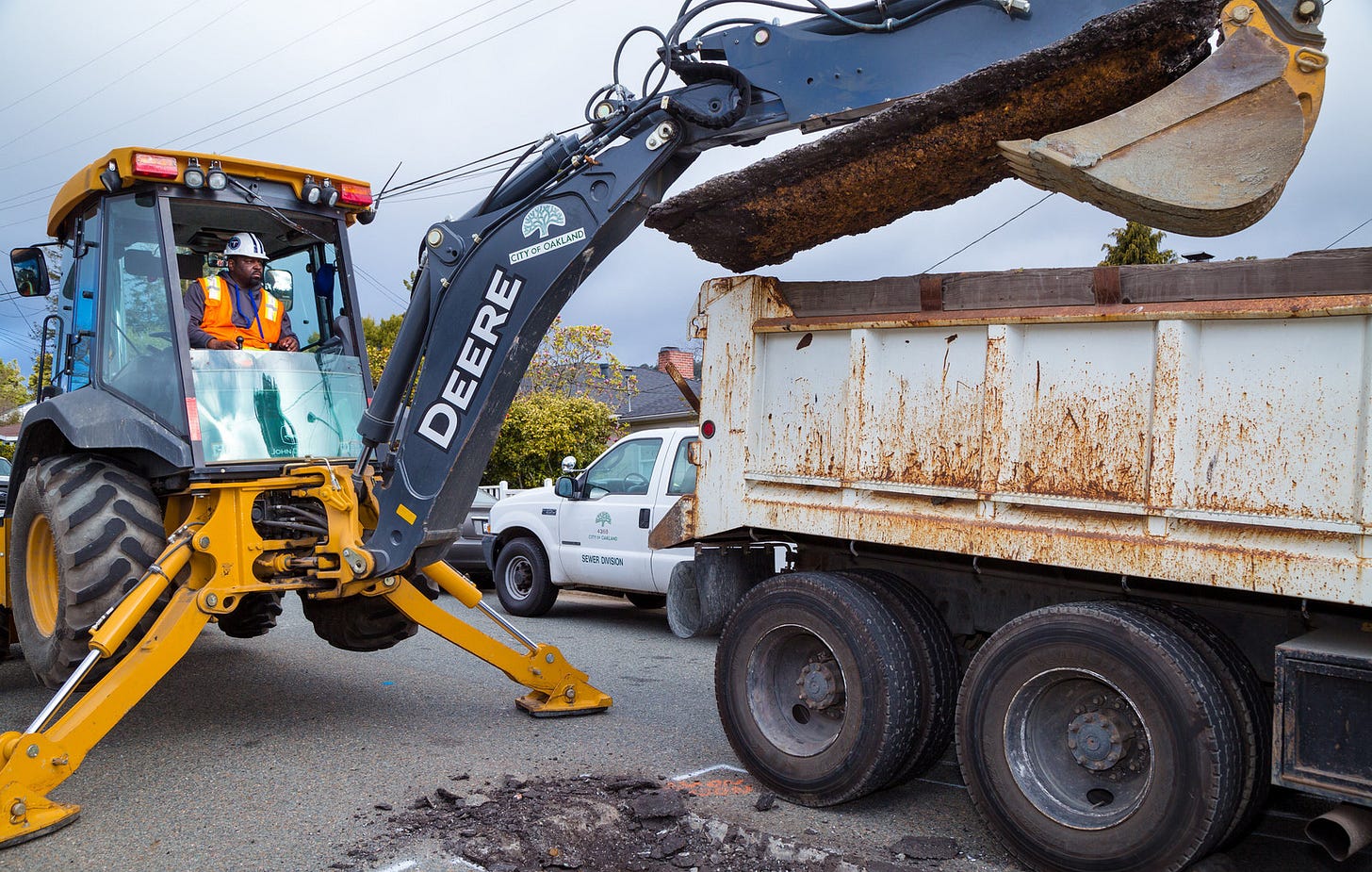 Work has slowed and bad pavement conditions persist in Oakland, despite hundreds of millions of dollars in tax increases voters approved to do the work. (Image source: City of Oakland / Greg Linnares)