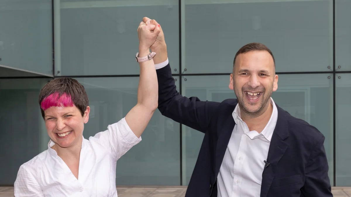 A colossal left-wing victory
