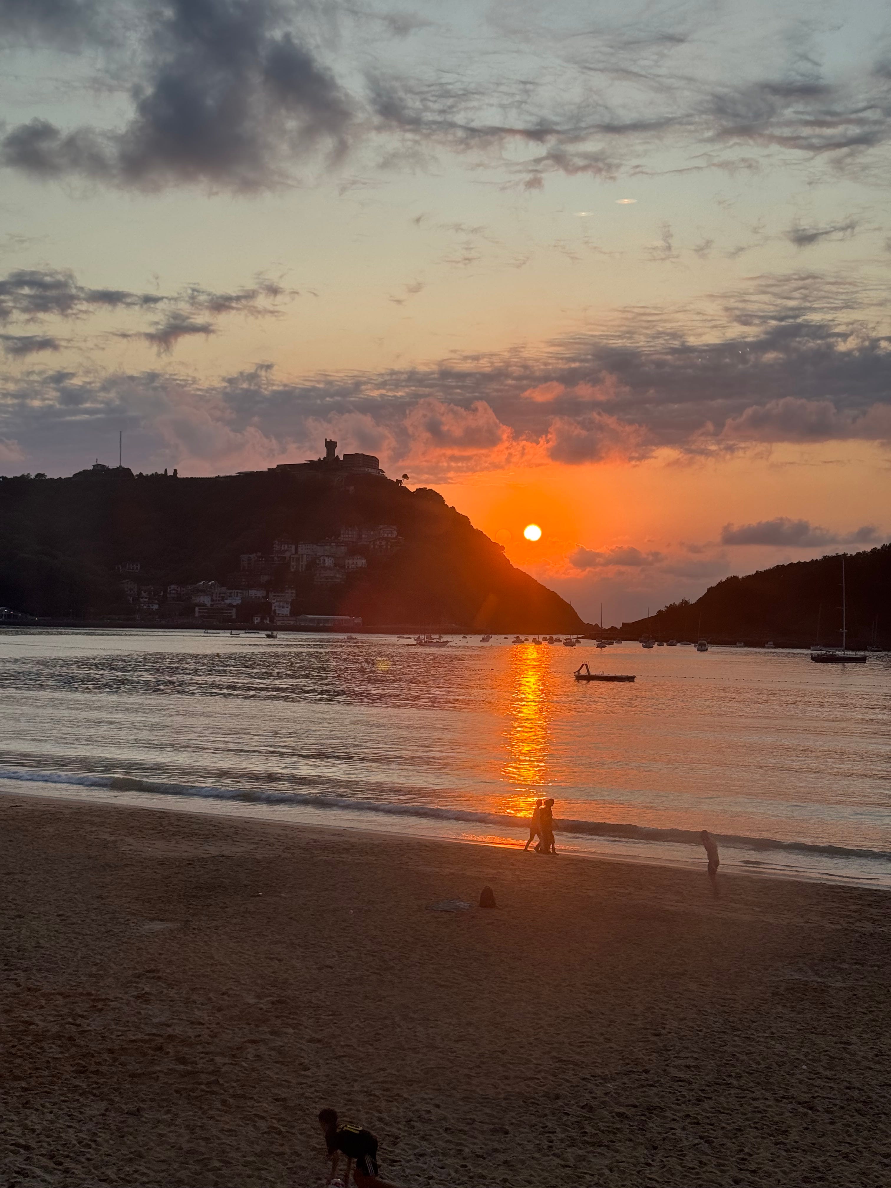 Leaving San Sebastián, but not yet in the US