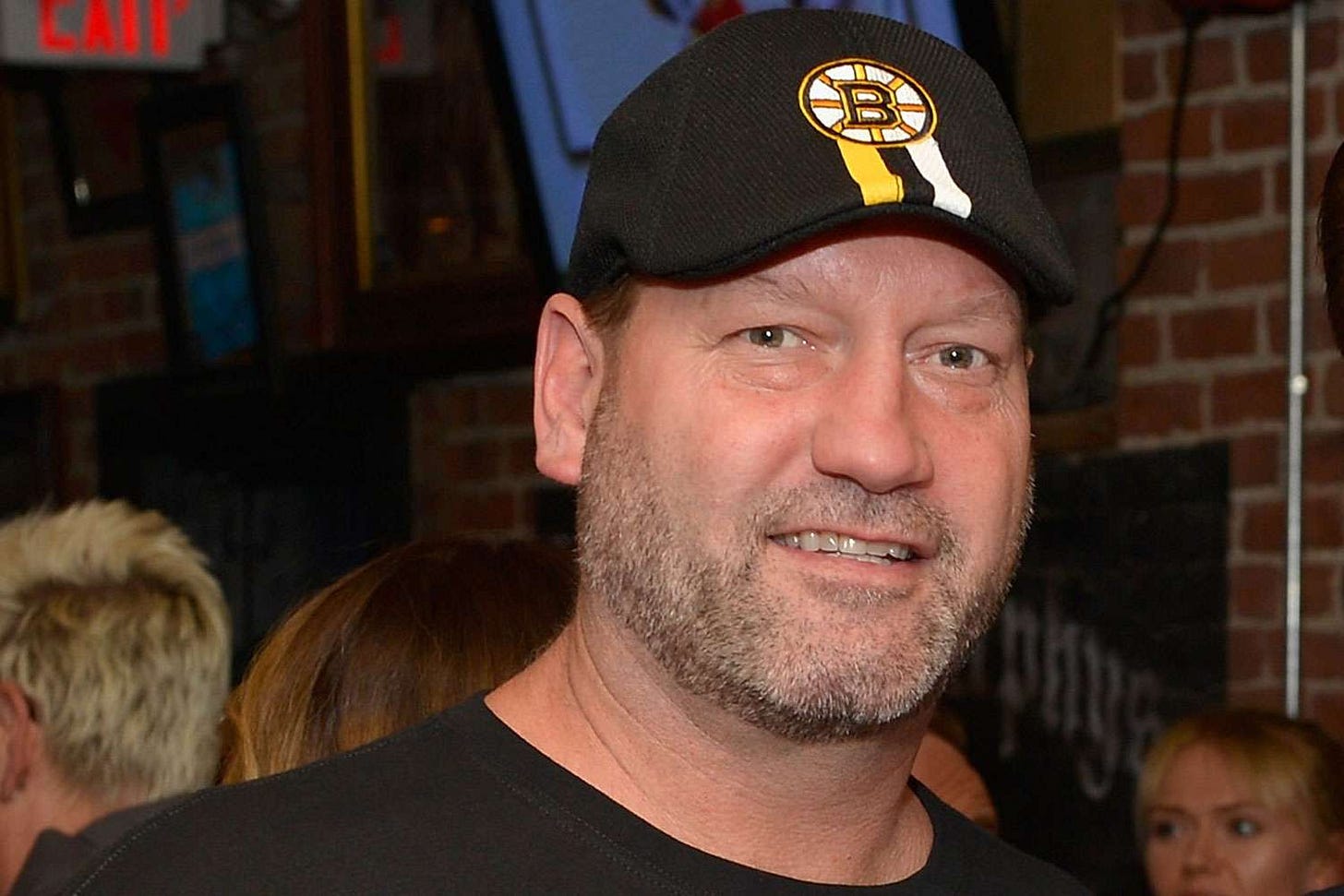 Lyndon 'LB' Byers Dead: Former Boston Bruins Player Radio Host Was 61