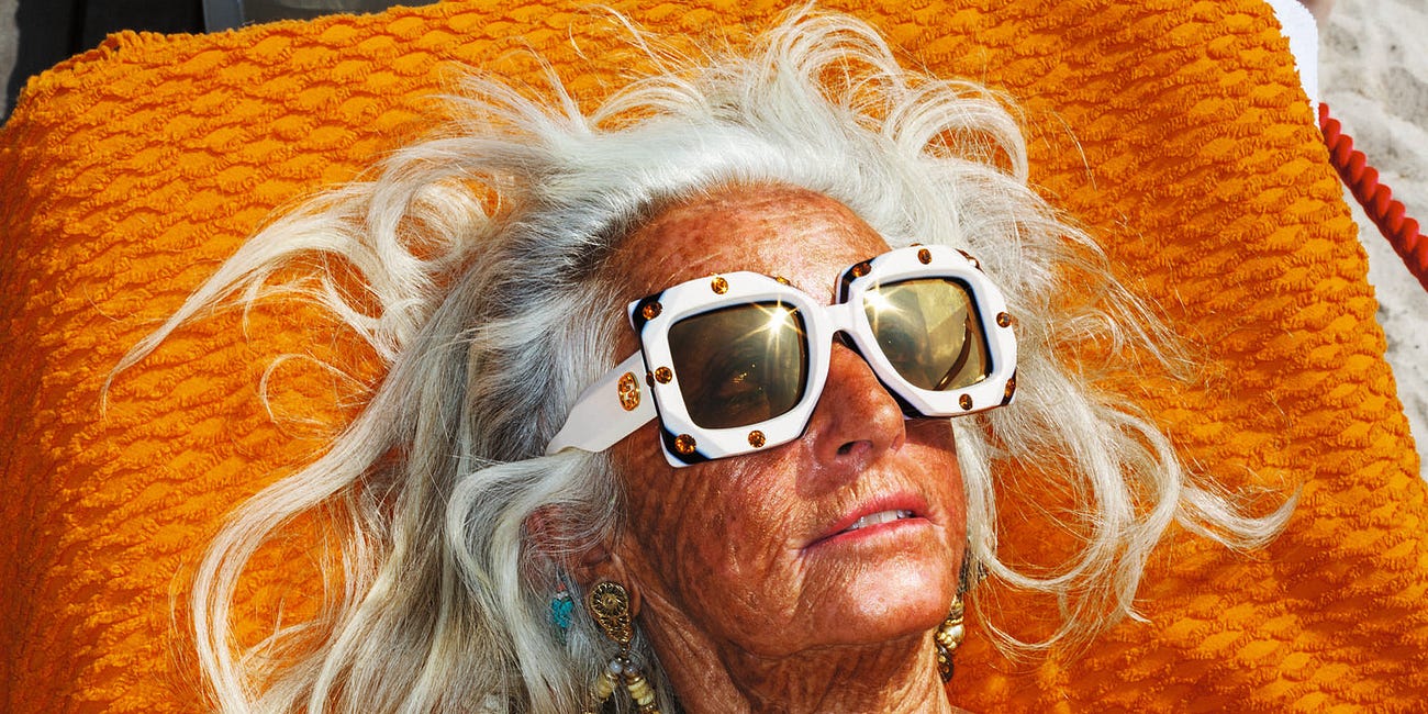 Martin Parr: A Genialidade que Transformou o Banal em Arte