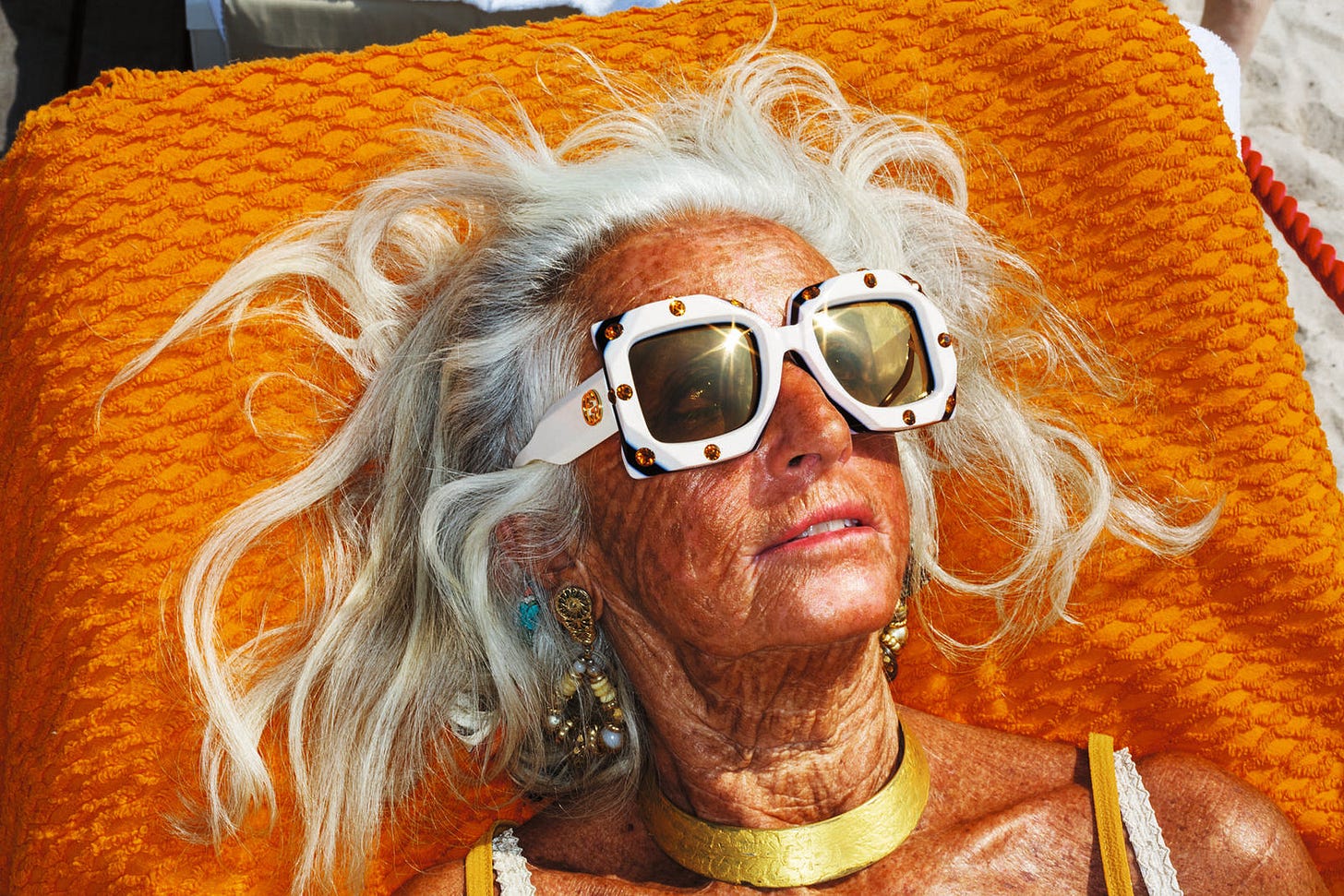 Martin Parr: A Genialidade que Transformou o Banal em Arte