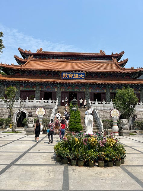 Tian Tan Buddha