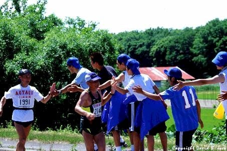 011548_Cheering_section