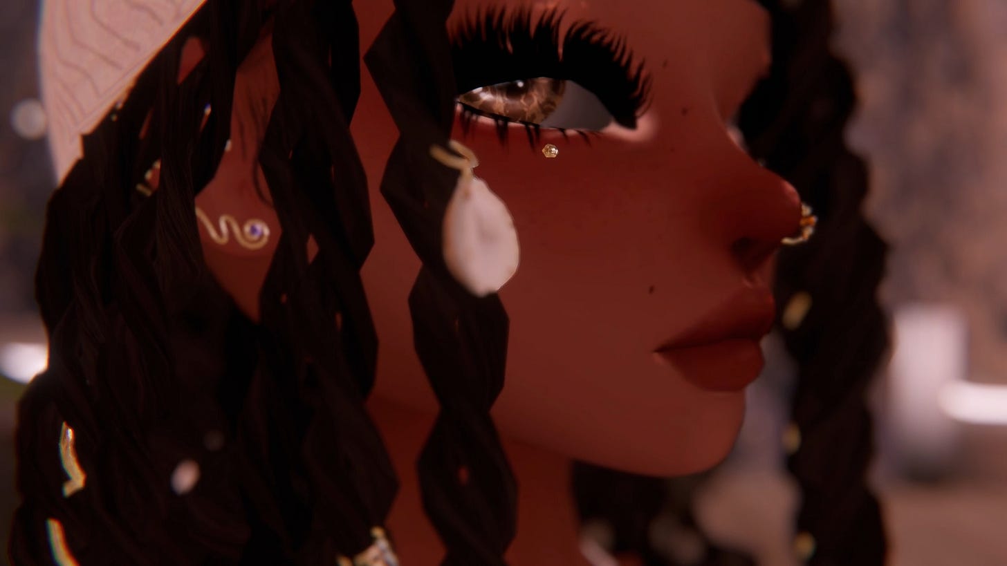 This image takes a closer look at the cowrie shells in Hayweee’s locs.