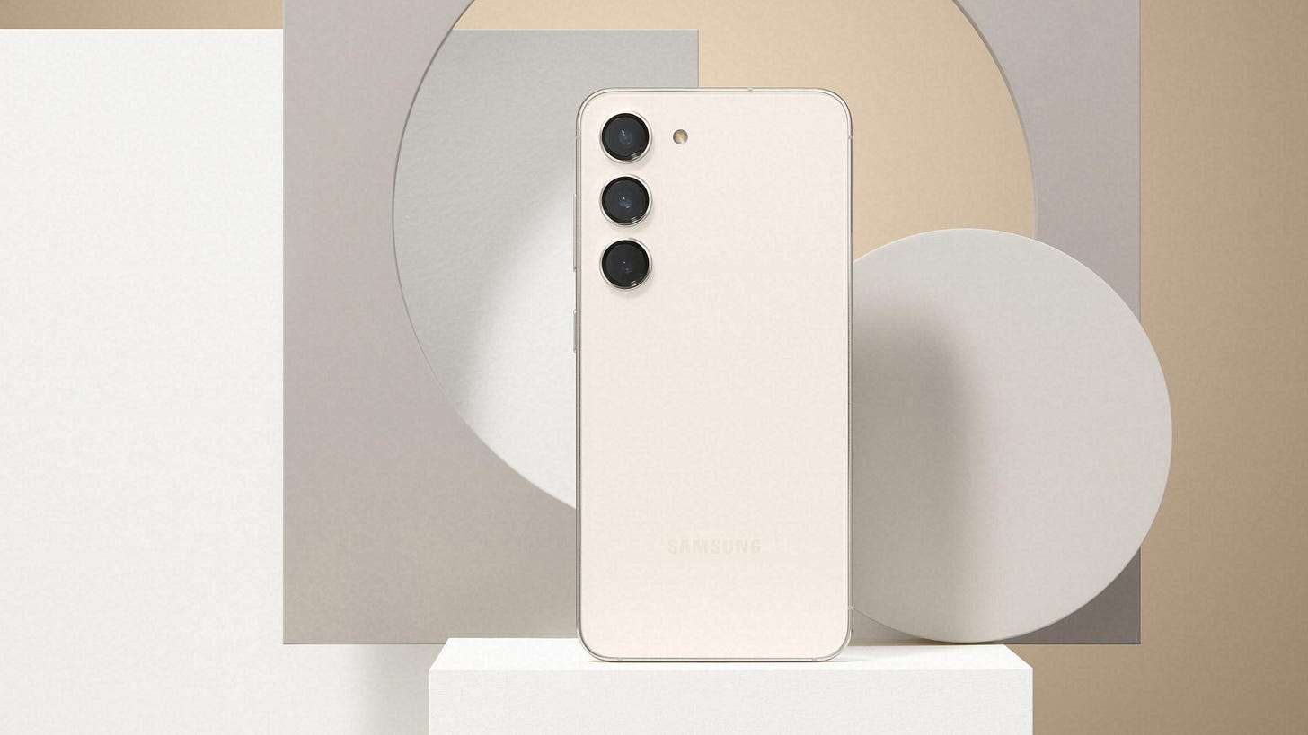 Galaxy S23 in cotton flower standing upright on a box