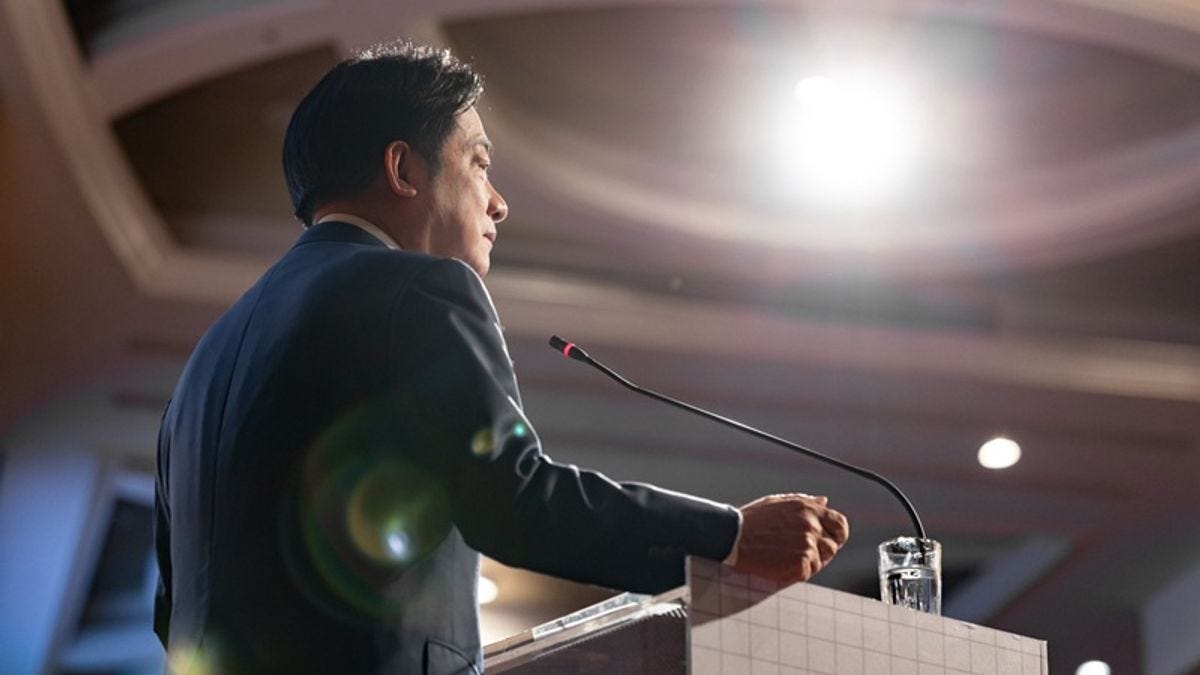 北京学者指出，这次大罢免的结果，应该说是台湾在野力量的一次胜利，或者说是赖清德和民进党一次重大的挫败。（赖清德脸书）