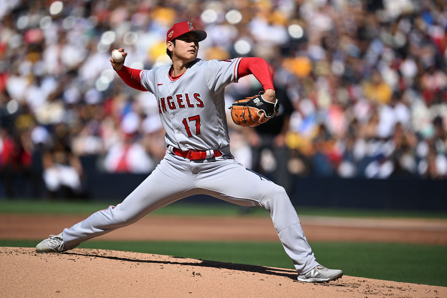 Shohei Ohtani: LA Dodgers manager Dave Roberts confirms meeting with  two-time MVP as secretive free agency heats up | CNN