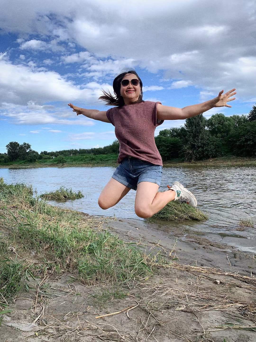 PresentWordTravels-by Sammi 静辰