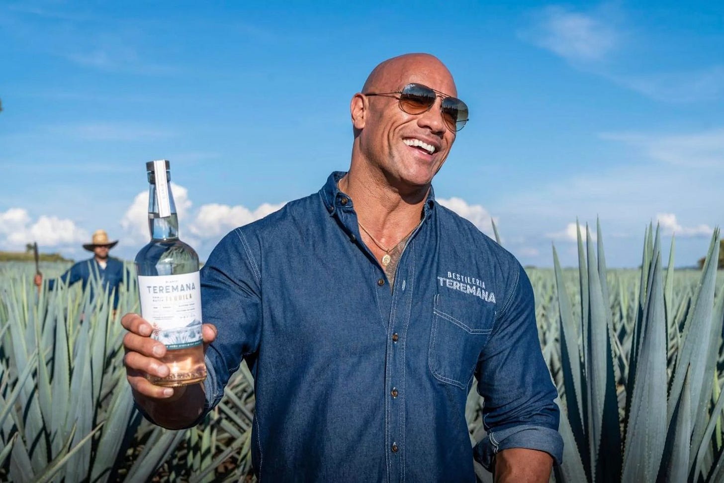 The Rock é dono da tequila que mais cresce no mundo - Forbes