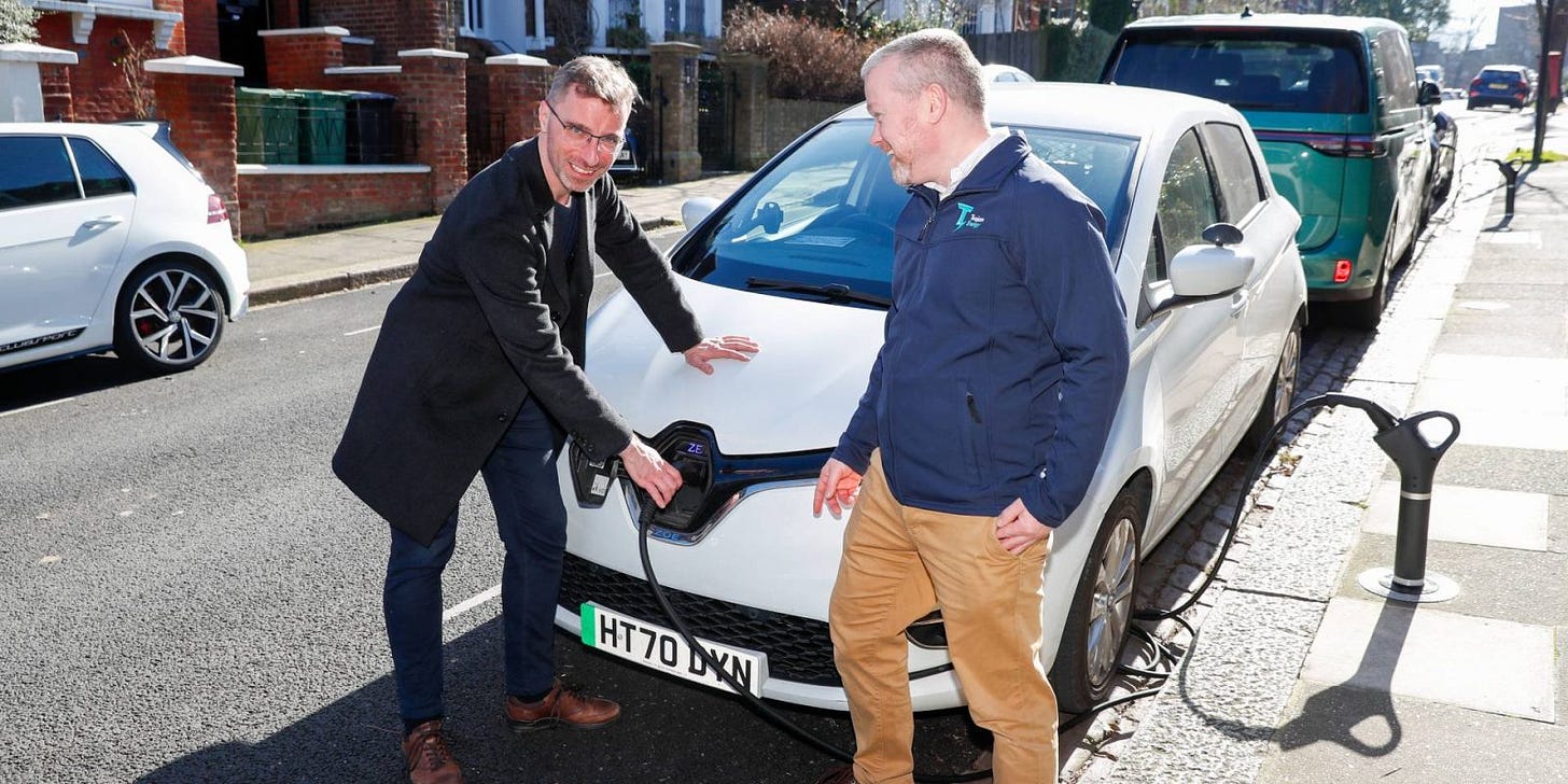 London sidewalk EV chargers