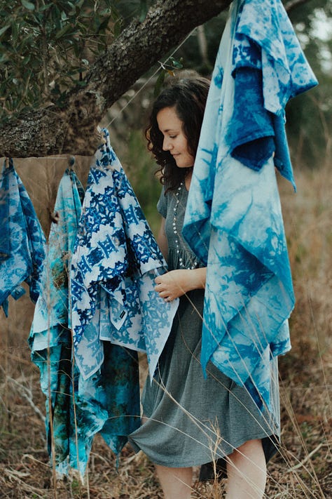 kate from dyes happy in the woods with hand dyed and designed fabrics