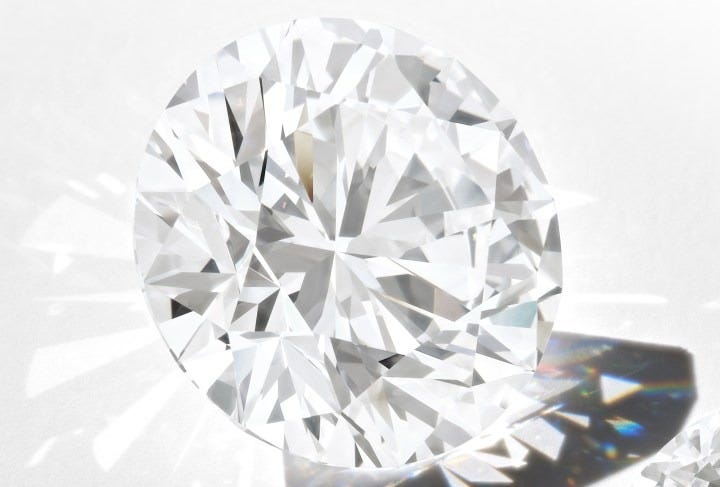 28-carat De Beers diamond is expected to sell for $2.5 million