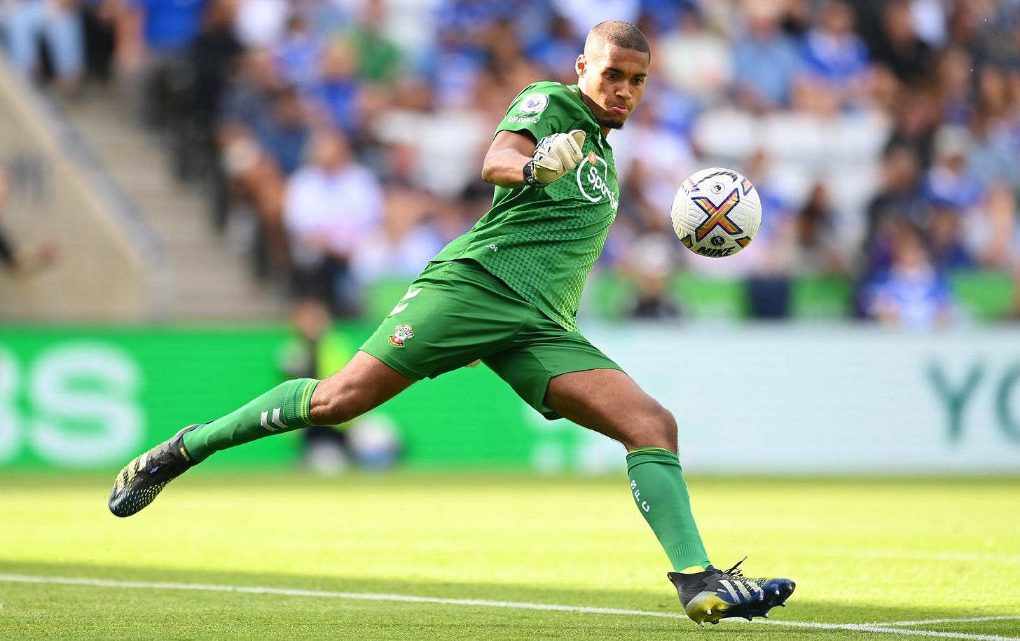 Meet Gavin Bazunu, the Southampton keeper with a secret weapon